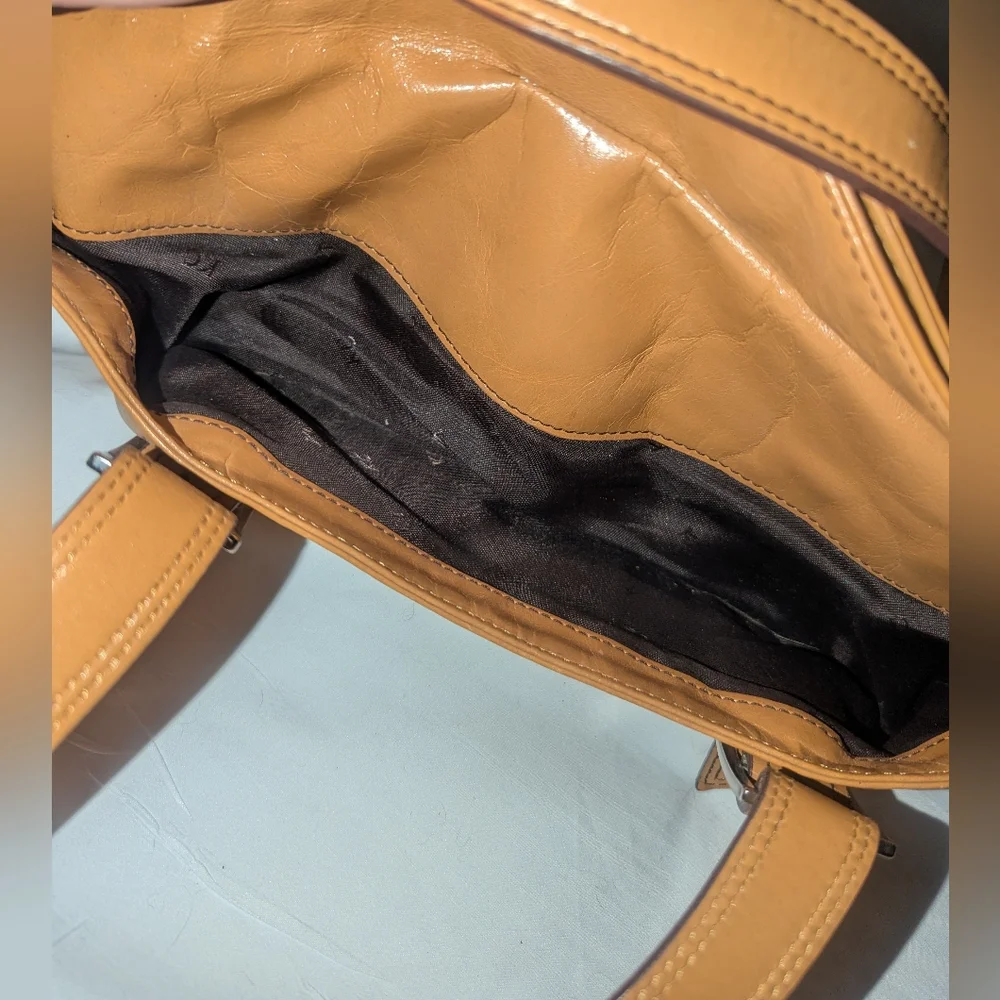 Kenneth Cole Vintage Y2K Brown Leather Shoulder Bag
